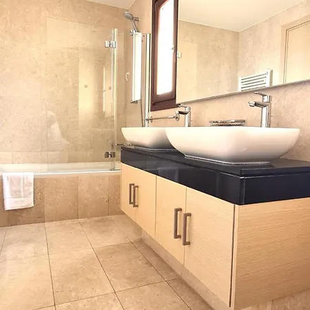 Luxury Aj06 With Private Heated Pool & Jacuzzi, Services Inc, Aphrodite Hills *