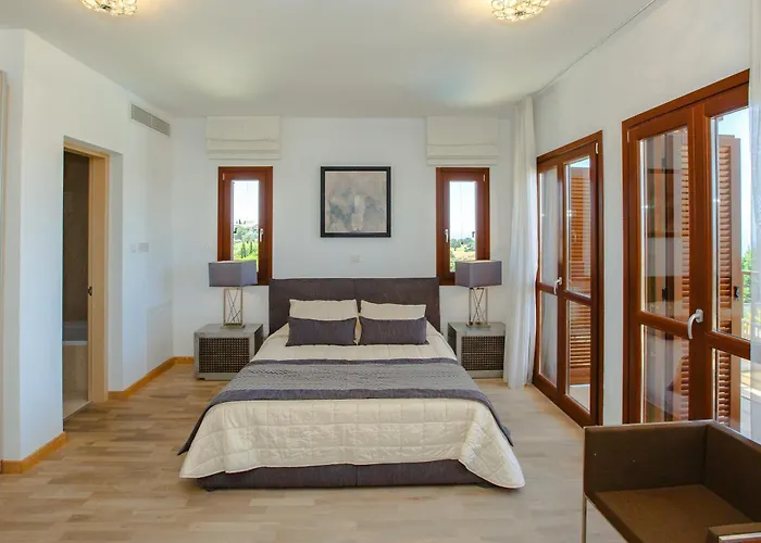 Luxury Elite Aj06 Complete With A Private, Climate Controlled Pool And A Relaxing Outdoor Jacuzzi, Aphrodite Hills Villa *