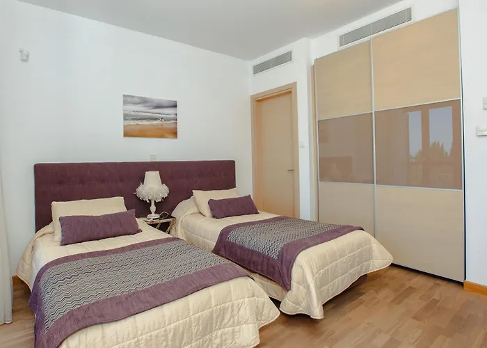 Villa Luxury Elite Aj06 Complete With A Private, Climate Controlled Pool And A Relaxing Outdoor Jacuzzi, Aphrodite Hills *