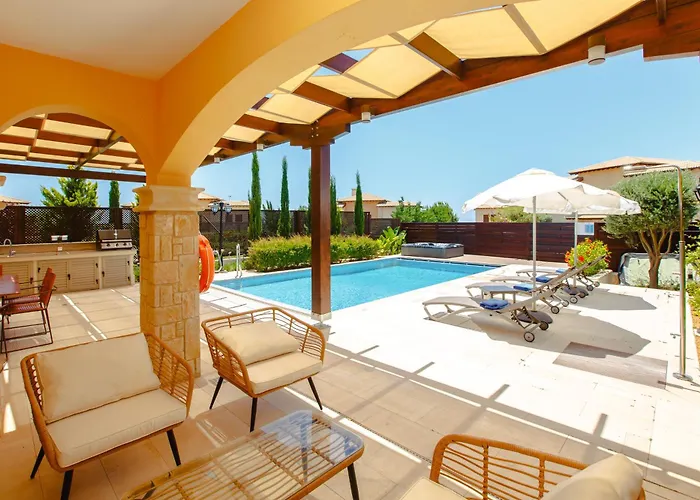 Villa Luxury Elite Aj06 Complete With A Private, Climate Controlled Pool And A Relaxing Outdoor Jacuzzi, Aphrodite Hills Paphos