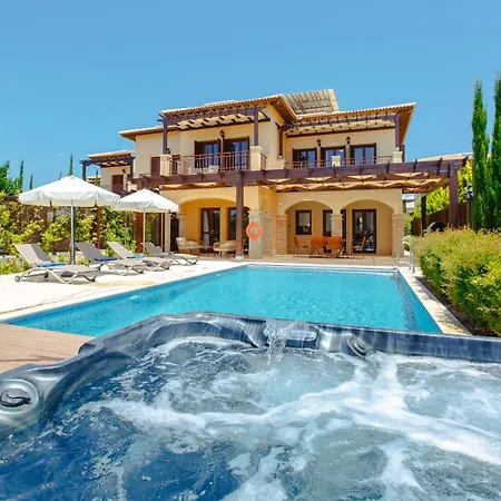 Luxury Aj 06 With Private Heated Pool Villa Pafos